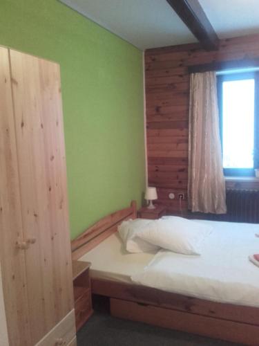 Hotel Anna - image 12