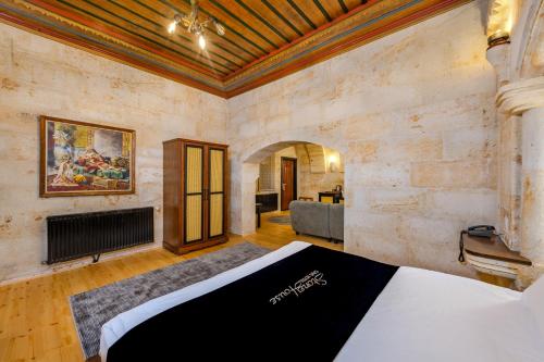 Stone House Cave Hotel Room Type - Deluxe Suite