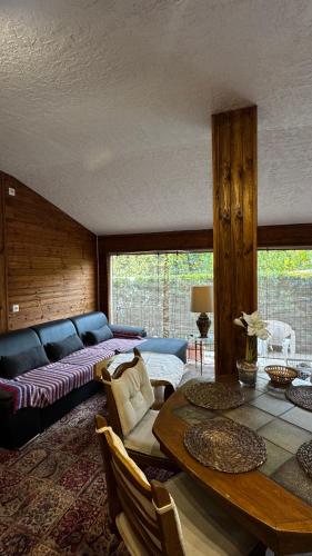 apartament Alena in Sarmellek