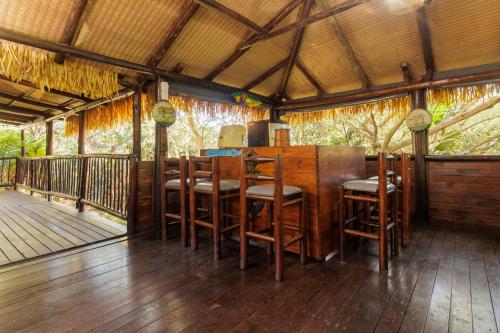 Jungle at C in Trafalgar