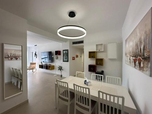 Premium Apartment in Central Talborjt in 탈보르트
