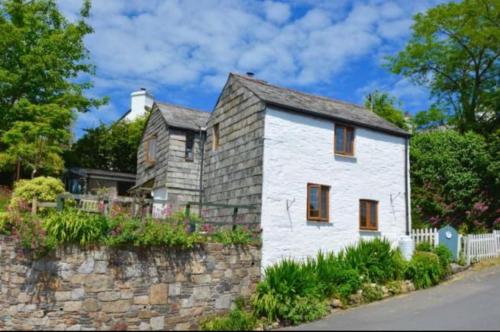 Chartwell Cottage, Rilla Mill-Cosy Cornish Cottage in North Hill