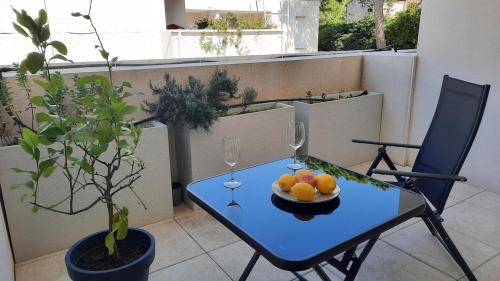 Appartement cosy et lumineux avec belle terrasse, à deux pas du tram Sabines