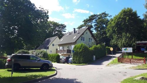 Brandt Ferienwohnungen Jagersberg - Ostseebad Sellin Brandt Ferienwohnungen Jagersberg - Ostseebad Sellin