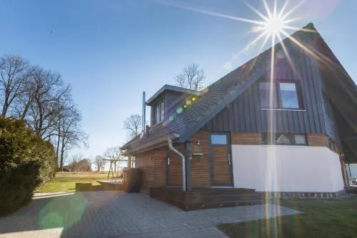 Ferien-HAUS AM AHORNECK / BENNO in Göhren-Lebbin, Deutschland