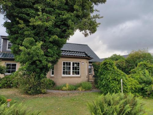 Фасада на хотела, Ferienwohnung Hinz - Gemütliche Unterkunft für 2 Personen mit modernem Bad (Ferienwohnung Hinz - Gemutliche Unterkunft fur 2 Personen mit modernem Bad) in Ellingstedt