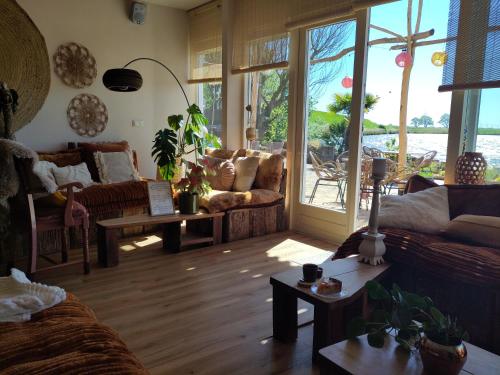 HotelPension van Ewijcksluis – khách sạn tại Oudesluis