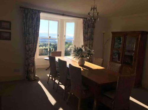 Homestay by Fingask Castle Between Perth and Dundee in Rait