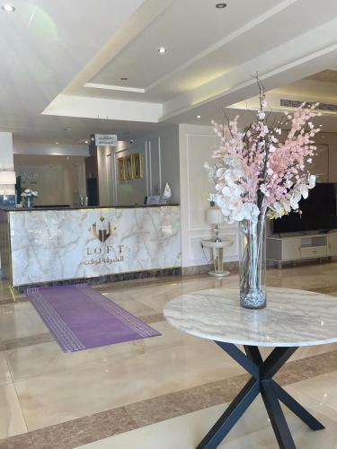 شقق الشرفة للشقق المفروشة -AlSHORFA FURNISHED APARTMENT in الحمراء