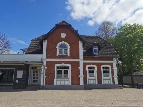 Familie Hensen - FeWo mit überdachter Terrasse im Ortskern von Tarp in Tarp, Deutschland