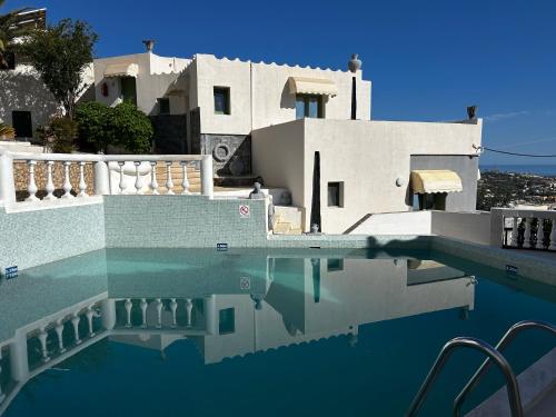 Korifi Suites - JR Villas Adults Only Hotel de charme Piskopianó
