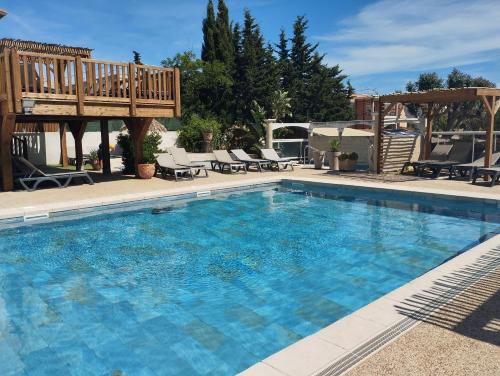 Camping les Acacias – khách sạn tại Bellevue