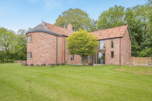 Iekārtas, 4 Bed in Taunton oc-w35167 in West Monkton