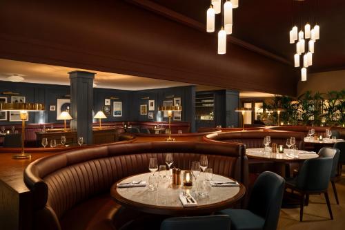 Restaurant, The Grace Westport Estate in Westport