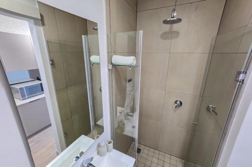 Apartment in Rosebank close to Sandton and Gautrain station