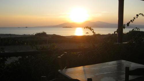 منظر, Aronis Plaka Naxos in Plaka Beach