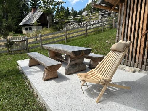 Iekārtas, Cabin Praprotnica Pokljuka in Srednja Vas V Bohinju