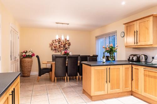 Foley's Guesthouse & Self Catering Holiday Homes in Kenmare