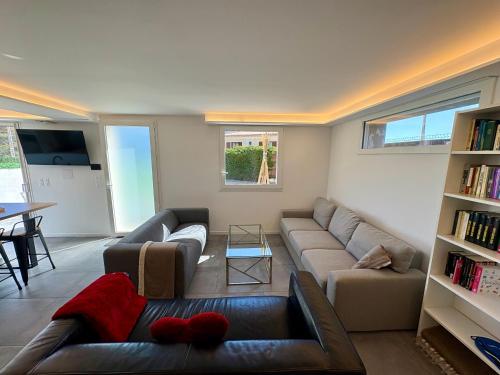 Modern Villa - Mountain Views - Terrace in Colomars