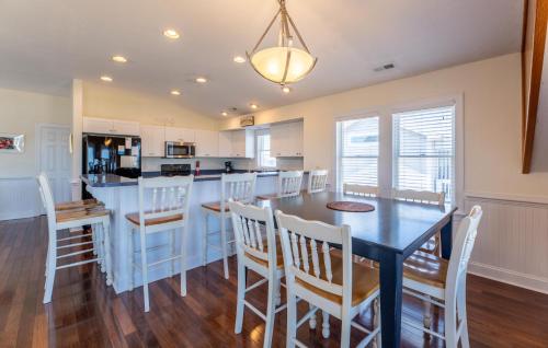 Carolina Kai II - Kitty Hawk MP 3, 228 Yards to Beach, Ocean View, Pool, Hot Tub in Kitty Hawk (NC)