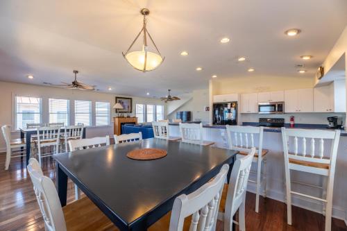 Carolina Kai II - Kitty Hawk MP 3, 228 Yards to Beach, Ocean View, Pool, Hot Tub in Kitty Hawk (NC)