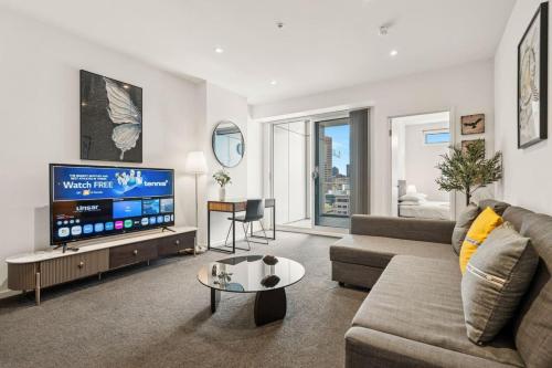 Vision On Morphett 2BR Apartment With Parking – khách sạn tại West Beach
