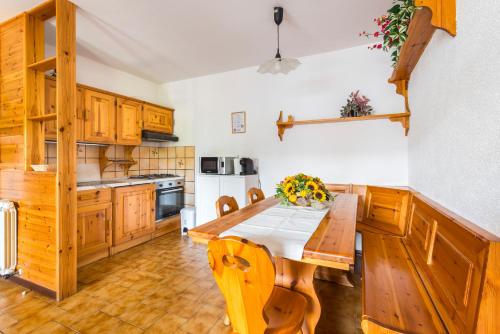 virtuve, Casa Santerini in Fiumalbo