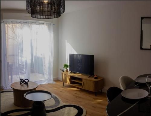 Saint Jean Avignon triplex confortable – khách sạn tại Khac