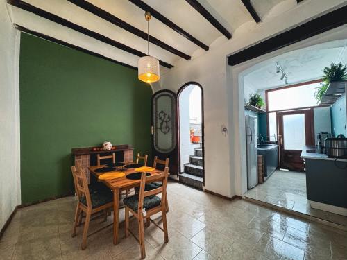 Casa Naranja in Palma de Gandia