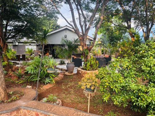 设施服务, Studio in Golden Acres – Kwekwe - 2371 in 密德兰
