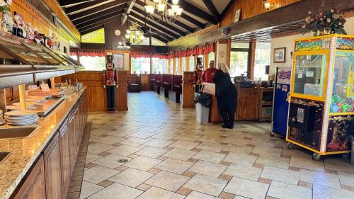 餐廳, Sunset Inn Manning I 95 in 曼寧 (SC)