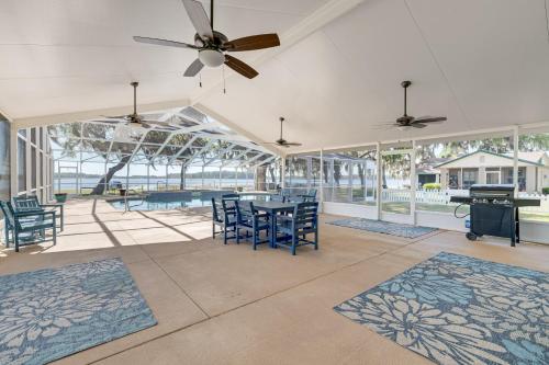 Fish & Float Lakeside! Hernando Cabin in Hernando (FL)