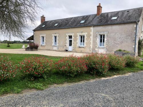 La paisible Ferme de Lessay in Channay-Sur-Lathan