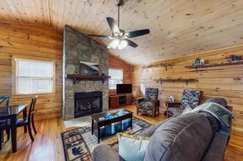 Misty Mountain Retreat in Rabun Gap, USA