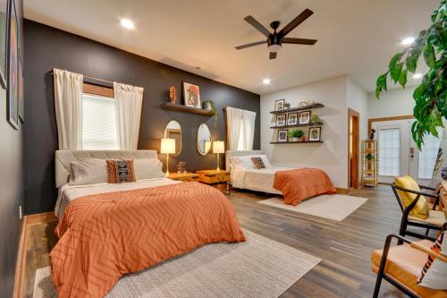 6 Mi to Wet 'n Wild! Family Escape w/ Yard & Deck in Clinton Heights