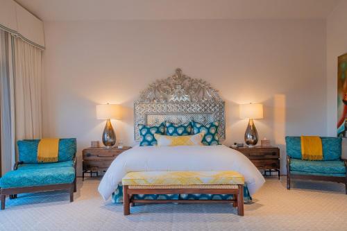 Amazing 5bd Villa Del Mar Villa with Full Staff and Steps from the Beach