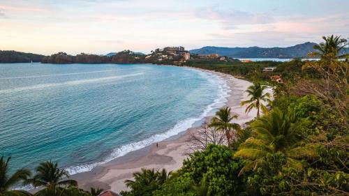 Luxury Villa Marina View 2-Bd 402 in Playa Flamingo