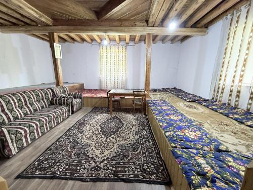 外部景觀, PAMIR GBAO Rivak Private Karima's house in 霍羅格