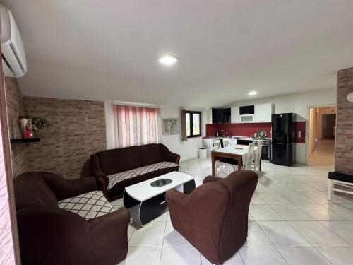 Apartmani Natura in Husimovci