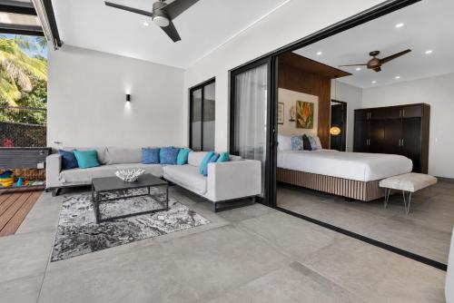 Luxury Beachfront Estate w Private Chef, Full StaffConcierge Resort Amenities in Playa Flamingo