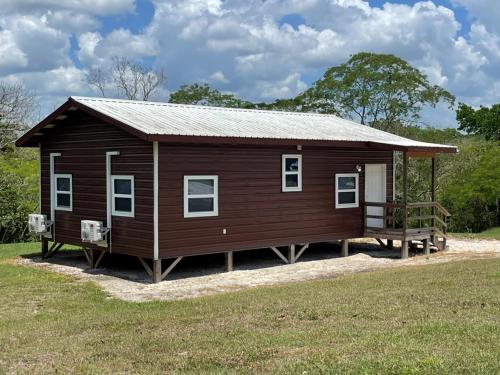 Vista exterior, Modern 2 Bedroom House in Billy White
