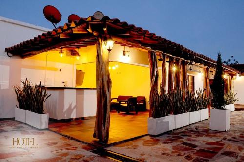 Hotel Madera y Tierra in Tame