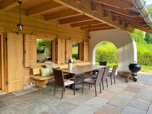 Ferienhaus Eichenseer Gallzein - Alleinlage mit Garten, Wald & Bergblick in 加爾蔡因
