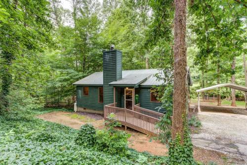 Coffee Creek Cabin in Sautee Nacoochee, USA