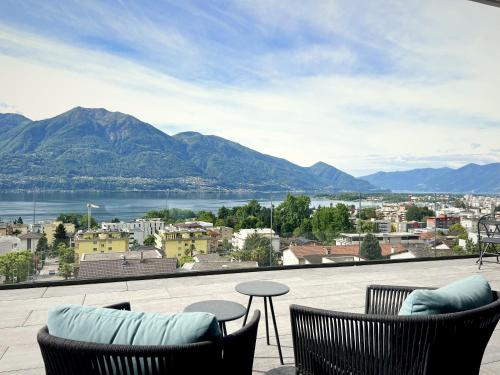 Luxury Lake View Apartment Minusio by HolAp – khách sạn tại Minusio