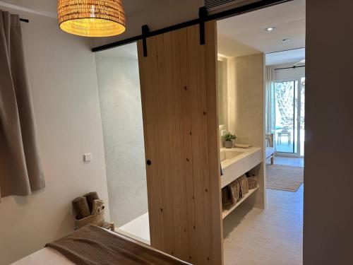 Apartamentos Eugenio la Sabina - image 16