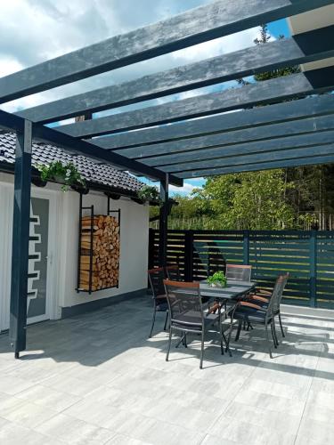 beranda/teres, Spa & Heated Pool Holiday House - Šumska vila (Spa & Heated Pool Holiday House - Sumska vila) in Brodski Stupnik