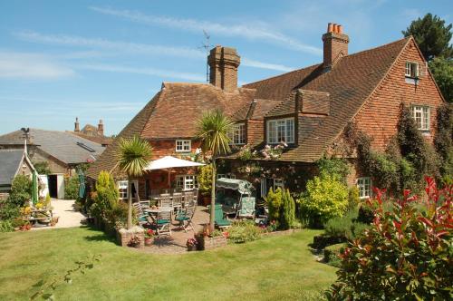 Clayton Wickham Farmhouse - Accommodation - Hurstpierpoint