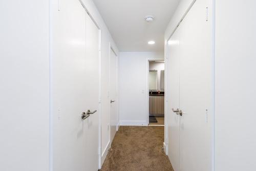 Brand new 2 Bedroom Apartment on Hawthorn Ave Hollywood apts - image 5