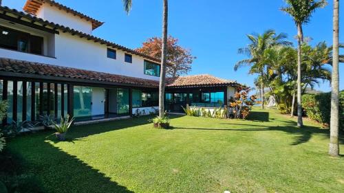 Casa Pé na Areia Ferradura, 5 Suítes (Casa Pe na Areia Ferradura, 5 Suites) in Plaja Ferradura
